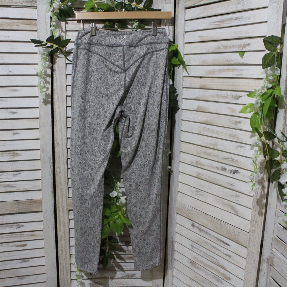 Gymshark Fleur Textured Leggings (185) View 5
